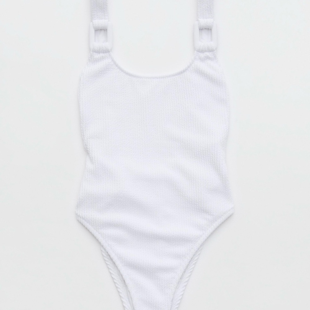 Classic Scoop-Front White One-Piece Swimsuit